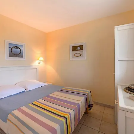 L'estran Le Chateau-d'olonne - Nat02147-cyc *